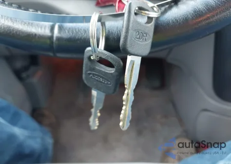 1995 Ford Windstar Wagon z USA, uszkodzony, nr VIN 2FMDA5147SBA64272